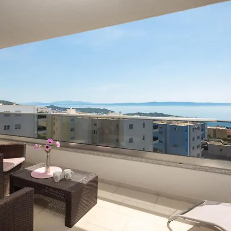 Appartamento Adriatico - Sea View With Garage Makarska