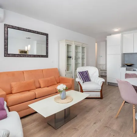 Adriatico - Sea View With Garage Appartement