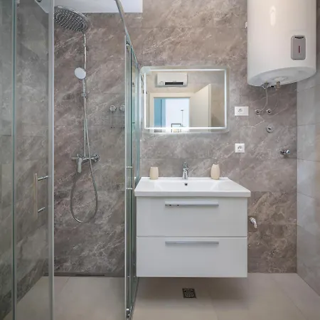 Appartement Adriatico - Sea View With Garage *