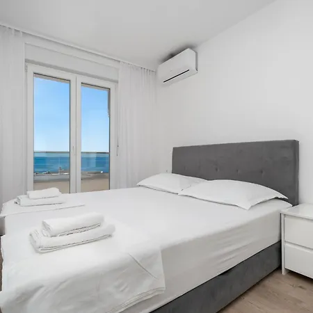Adriatico - Sea View With Garage *